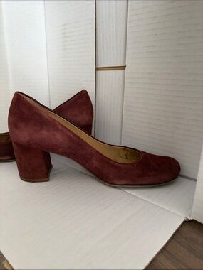 Naturalizer Burgundy Suede Block Heel Pumps